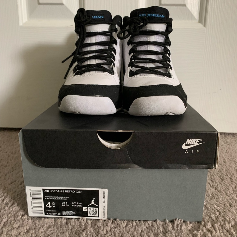 Air Jordan 9 Retro